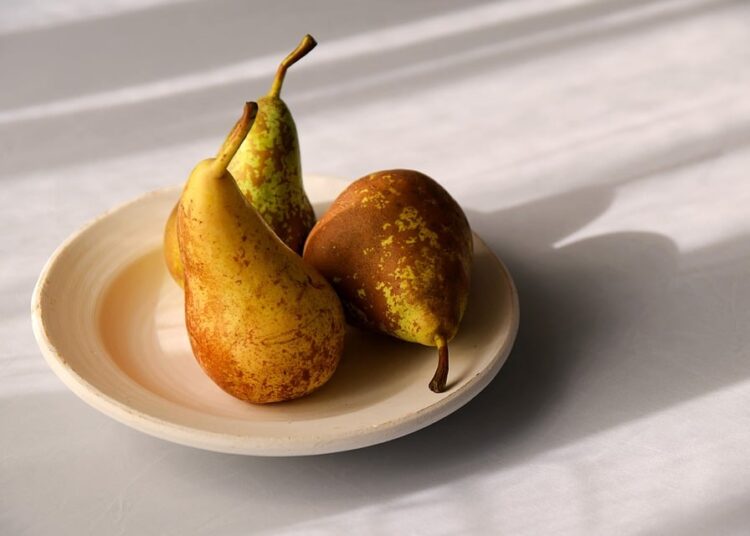 Fuel Your Fitness Journey: The Ultimate Guide to Healthy Eating for Optimal Performance